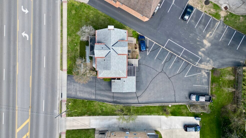 More Photos Of 7654 Montgomery Rd, Cincinnati Medical For Sale