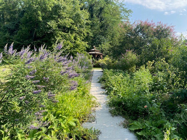 More Photos Of 7892 Stonewall Jackson Hwy, Front Royal Restaurant For Sale