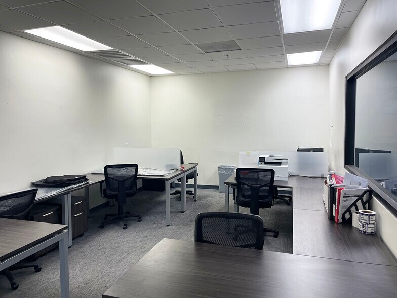 More Photos Of 152 Regional Pky, Orangeburg Distribution For Lease