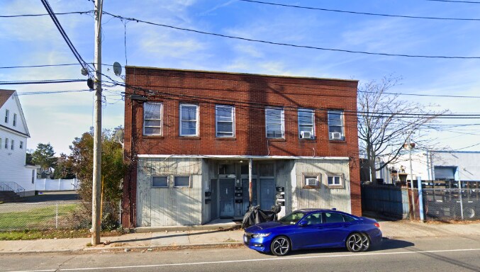 Primary Photo Of 95 Nassau Rd, Roosevelt Apartments For Sale