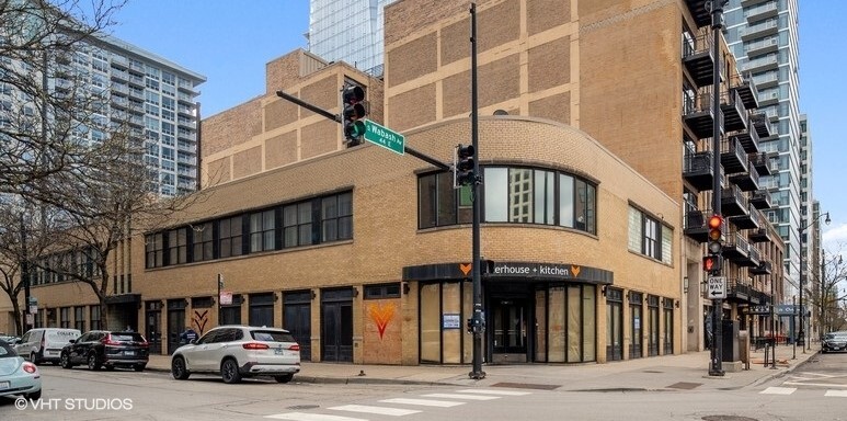 Primary Photo Of 1301 S Wabash Ave, Chicago Restaurant For Lease