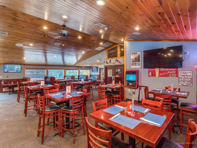 More Photos Of 656 N High St, Bridgton Hotel For Sale