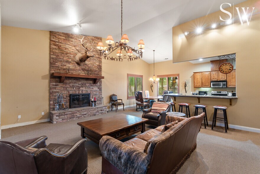 More Photos Of 805 N Sanderson Ave, San Jacinto Specialty For Sale