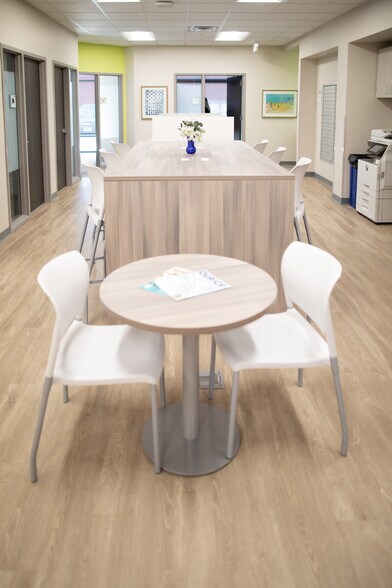 More Photos Of 1120 Depot Ln SE, Cedar Rapids Coworking Space