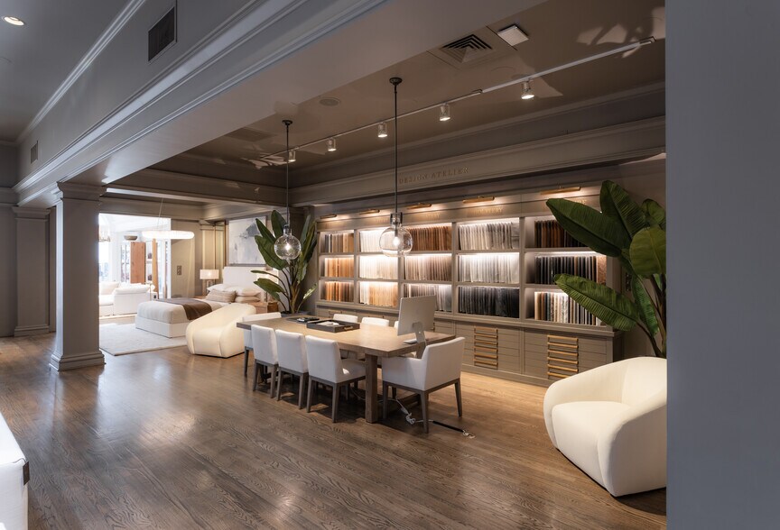 More Photos Of 710-720 State St, Santa Barbara General Retail For Lease