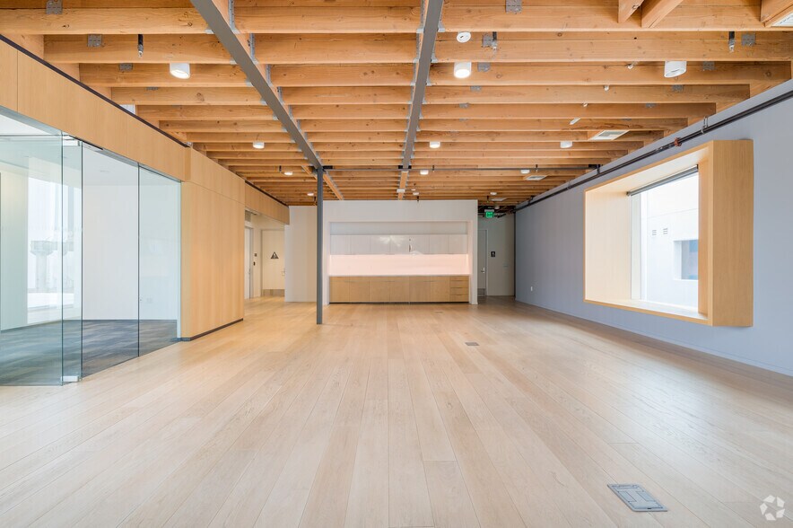 More Photos Of 3760 Motor Ave, Los Angeles Loft Creative Space For Lease