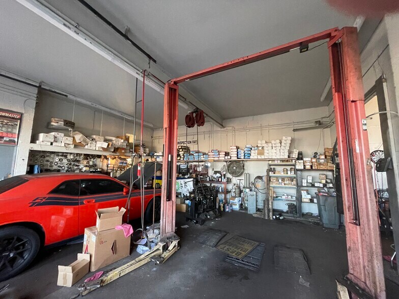 More Photos Of 2285 Crain Hwy, Waldorf Auto Repair For Sale