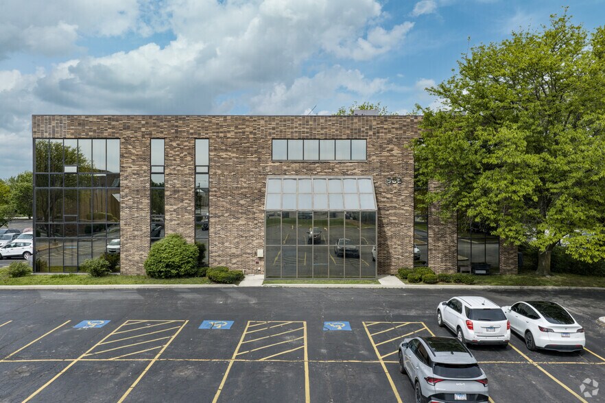 More Photos Of 935 W 175th St, Homewood Office For Sale
