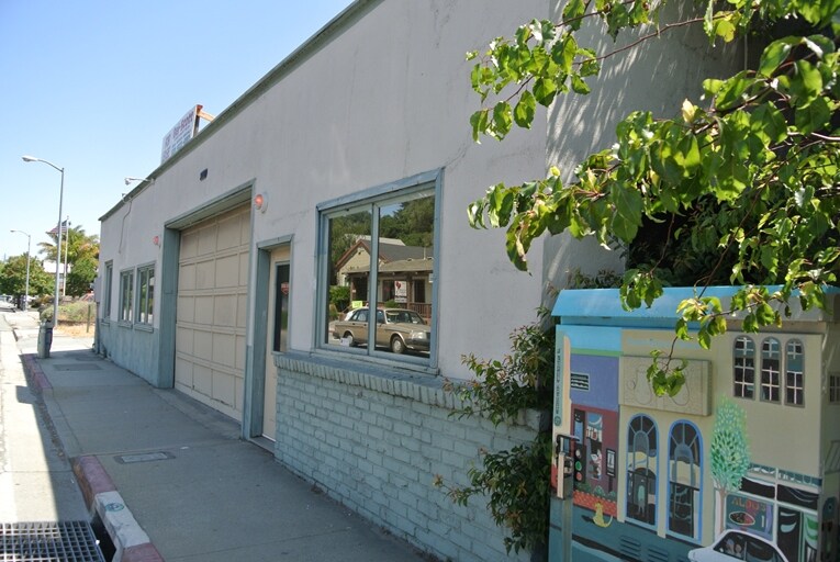 Primary Photo Of 3020 Porter St, Soquel Warehouse For Lease