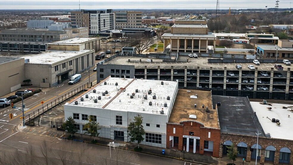 More Photos Of 277 E Pearl St, Jackson Office For Sale