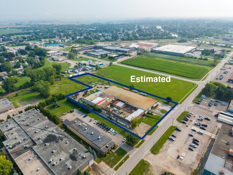 More Photos Of 64 Garnet St, Wallaceburg Industrial For Sale
