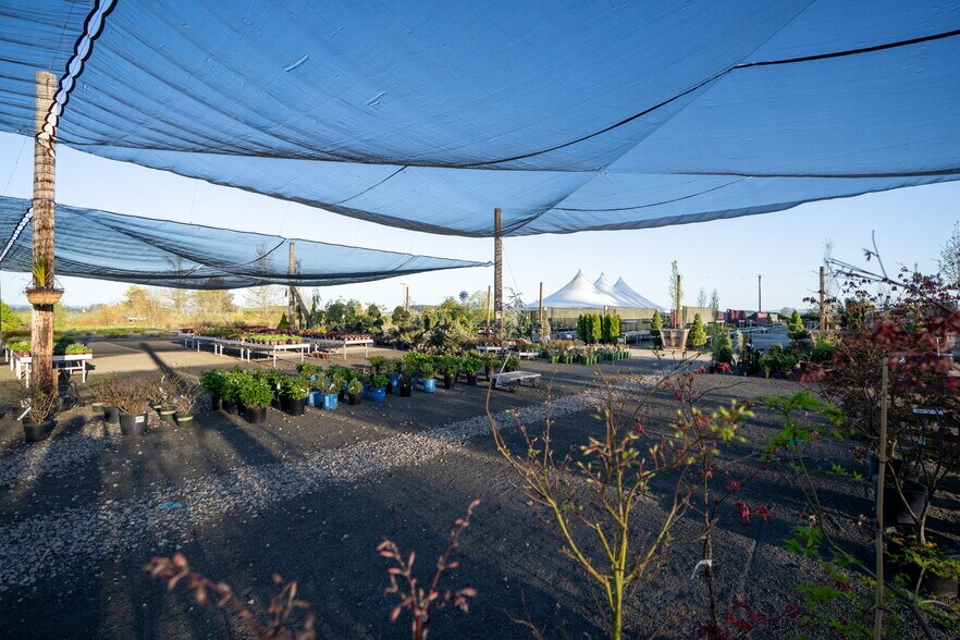 More Photos Of 1355 N Barlow St, Cornelius Winery Vineyard For Sale