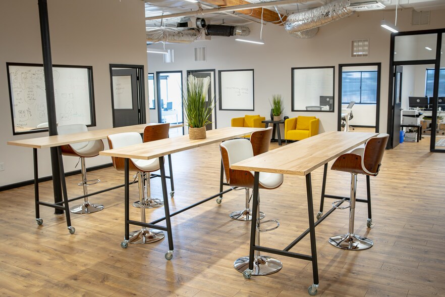 More Photos Of 2600 Cesar Chavez Blvd, Fresno Warehouse For Lease