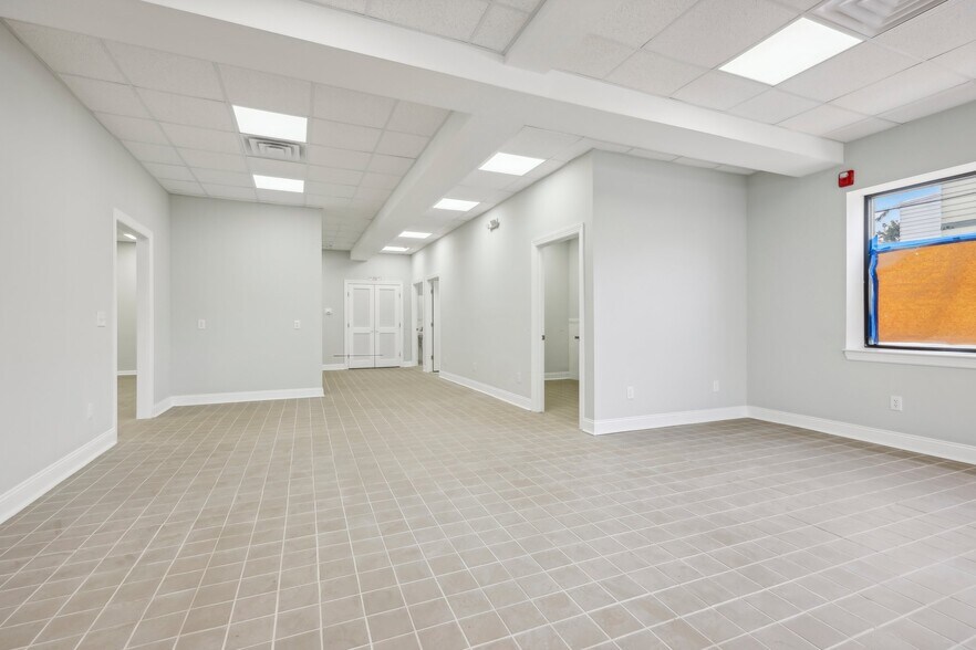 More Photos Of 315 Centre Ave, Secaucus Storefront Retail Residential For Sale