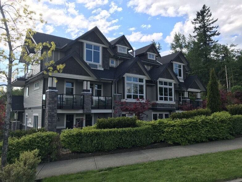 More Photos Of 2379 Chardonnay Ln, Abbotsford Hospitality For Sale