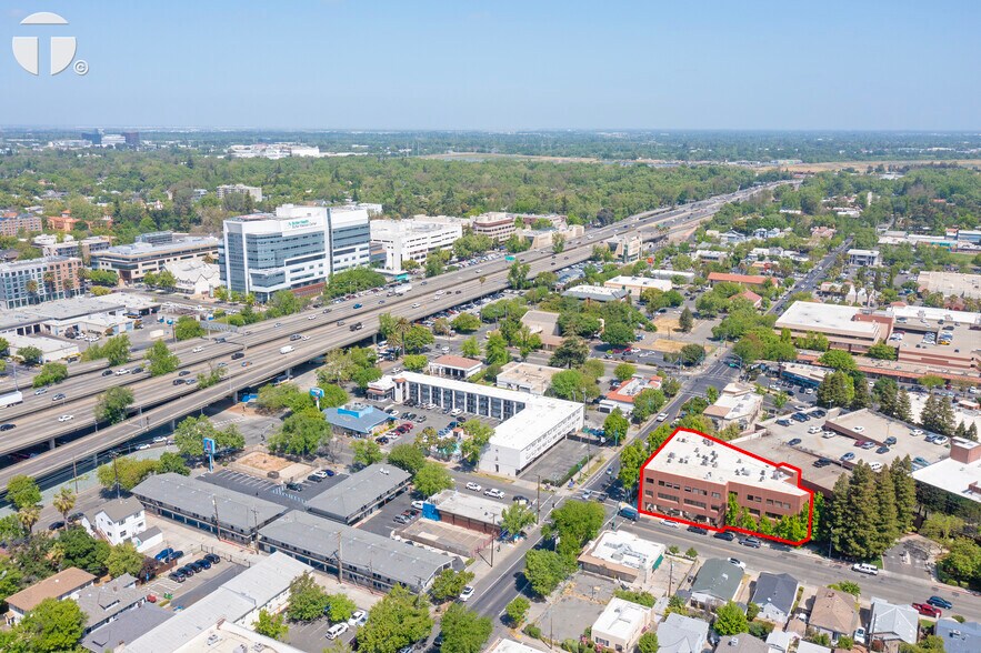 More Photos Of 1315 Alhambra Blvd, Sacramento Medical For Lease
