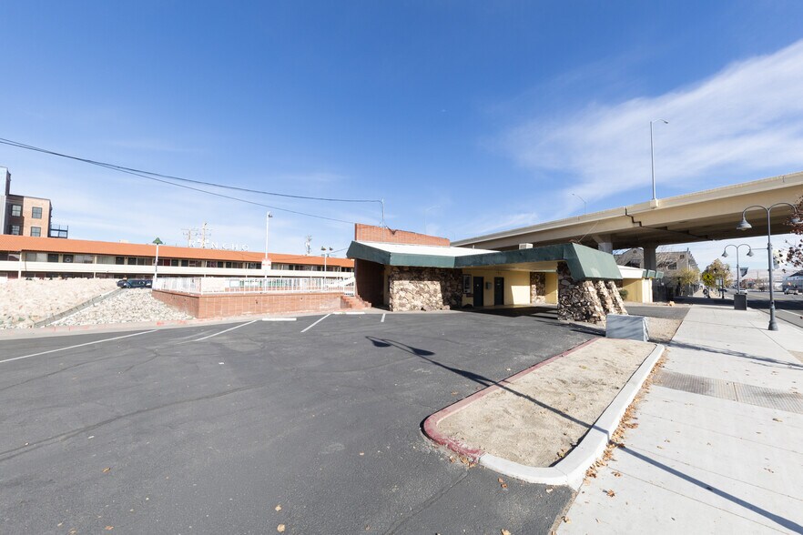 More Photos Of 795 E 4th St, Reno Restaurant For Sale