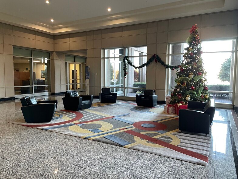 More Photos Of 901 Explorer Blvd NW, Huntsville Office For Lease