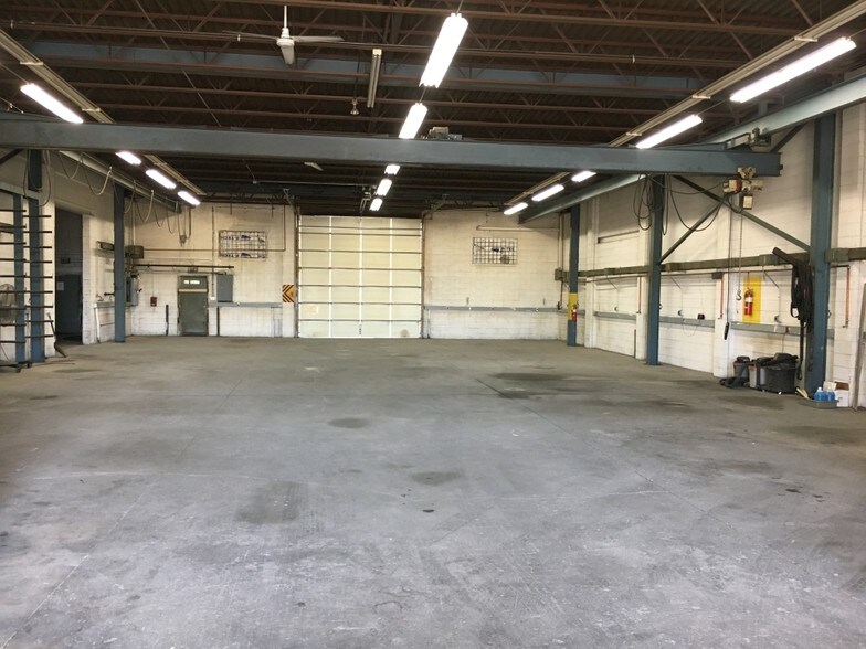 More Photos Of 4396-4398 Broadway St, Denver Manufacturing For Lease