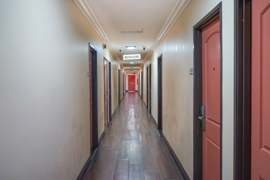 More Photos Of 4027 W Century Blvd, Inglewood Hotel For Sale