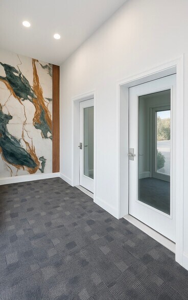 More Photos Of 1700 W 14th St, Wilmington Office For Sale