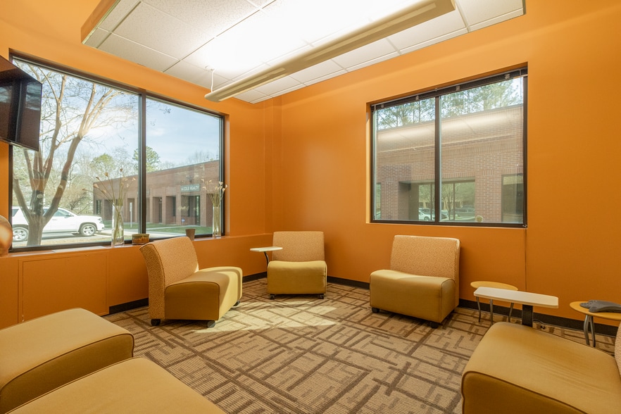 More Photos Of 3200 Fairhill Dr, Raleigh Office For Sale