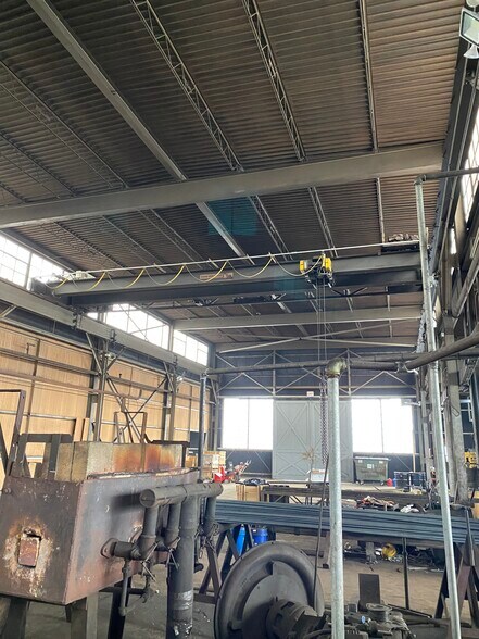 More Photos Of 142 Main St, Leetonia Industrial For Lease