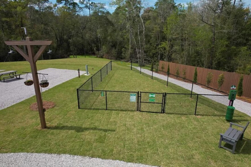 More Photos Of 364 Radcliff Rd, Creola Trailer Camper Park For Sale