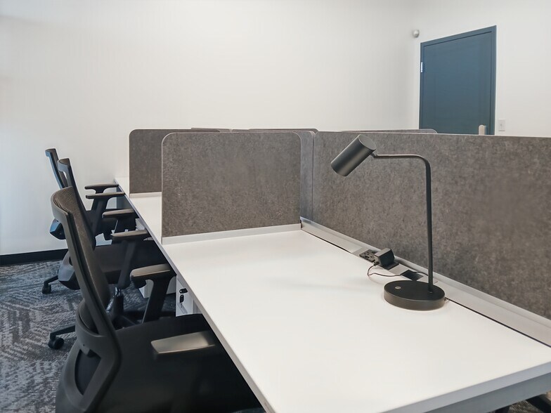 More Photos Of 3209 S Broadway, Edmond Coworking Space