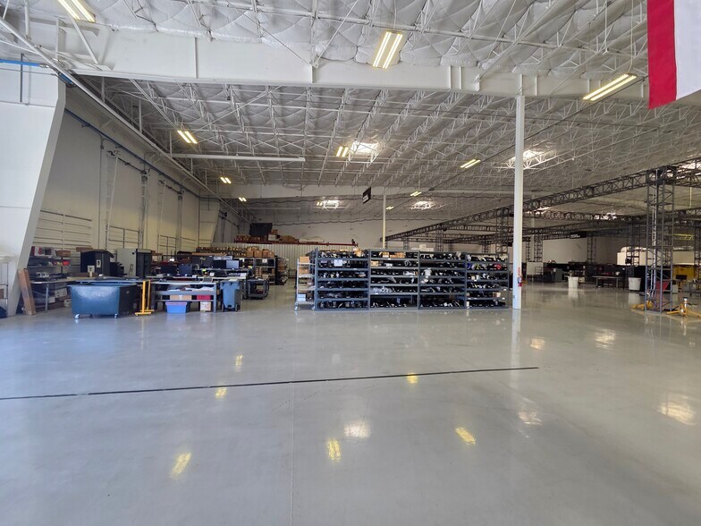 More Photos Of 2141 Icon Way, Vacaville Warehouse For Lease