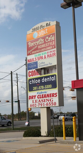 More Photos Of 3950 N Fry Rd, Katy Freestanding For Lease