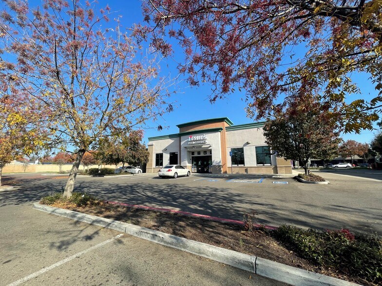 More Photos Of 1725 Mitchell Rd, Ceres Bank For Sale