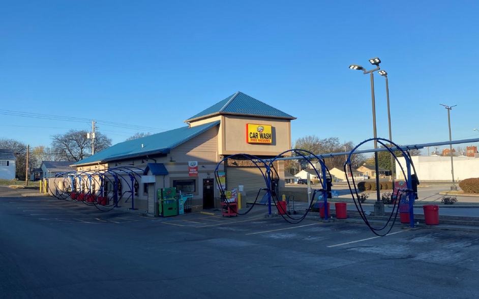 Primary Photo Of 7773 Dixie Hwy, Louisville Carwash For Sale