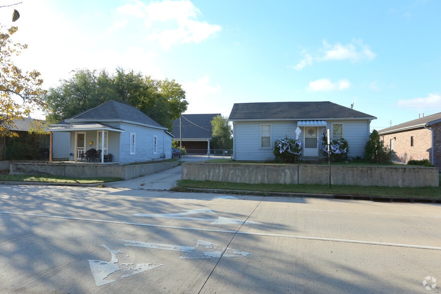 Primary Photo Of 514-518 E A St, Jenks Land For Sale