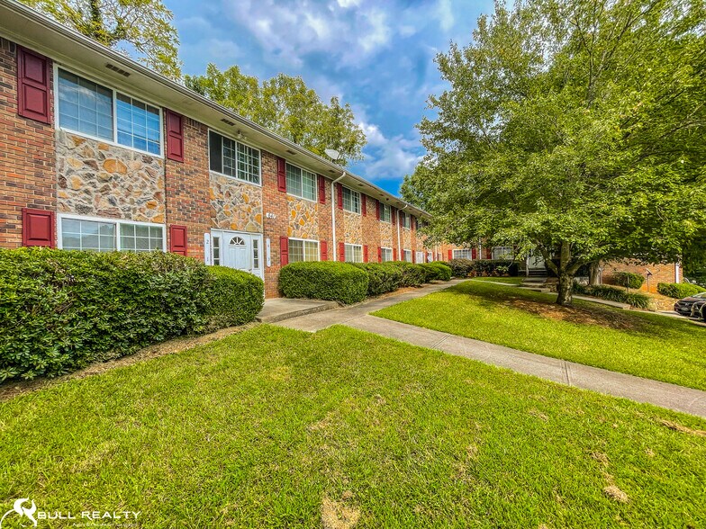 More Photos Of 641 Powder Springs St SE, Smyrna Apartments For Sale