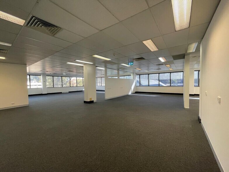 More Photos Of 4-6 Watt St, Gosford Office For Lease