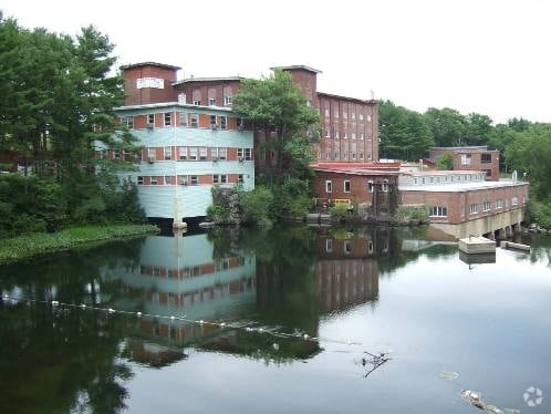 More Photos Of 3-4 Mallison Falls Rd, Windham Warehouse For Sale