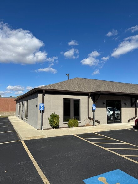More Photos Of 105 Executive Dr, Lafayette Office For Lease