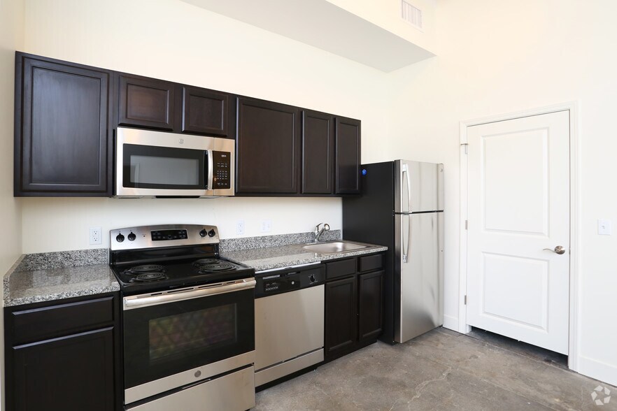 More Photos Of 615 Ferry St, Lafayette Apartments For Sale