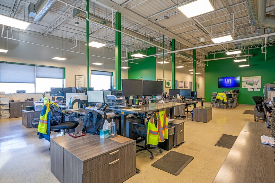 More Photos Of 4780 Vasquez Blvd, Denver Warehouse For Lease