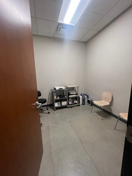 More Photos Of 1731 Third St, Norco Medical For Lease