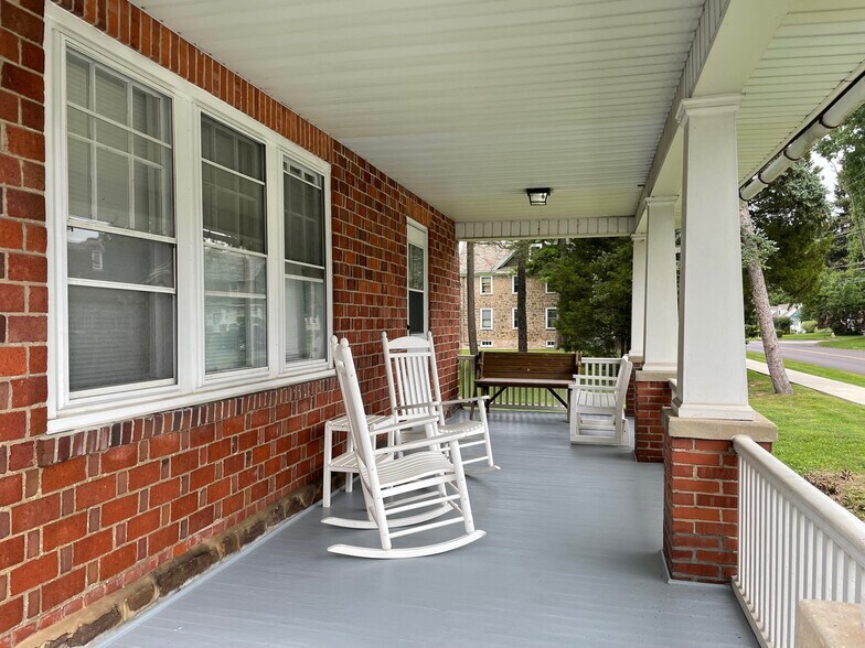 More Photos Of 420 N Spring Garden St, Ambler Office For Lease