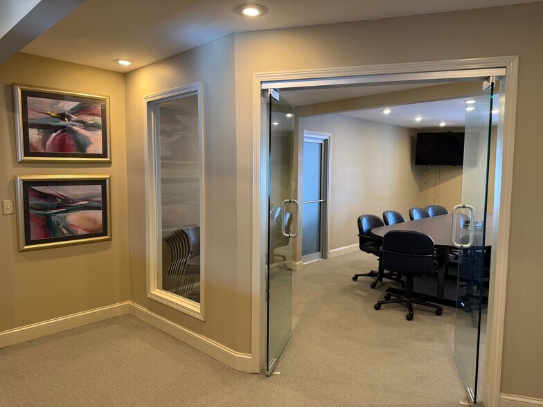 More Photos Of 2717 Genesee St, Utica Medical For Sale