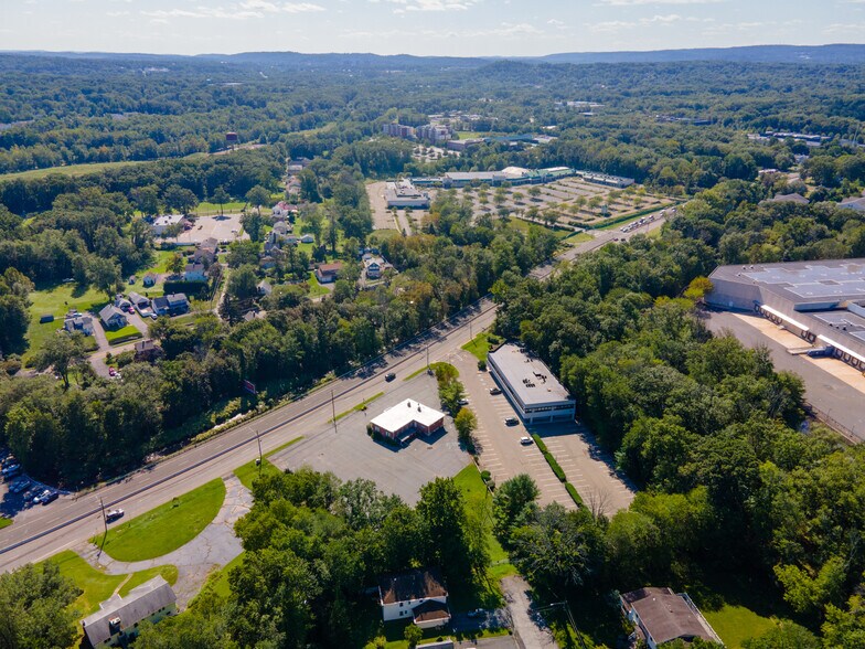 More Photos Of 760 Rt 10, Whippany Office For Lease