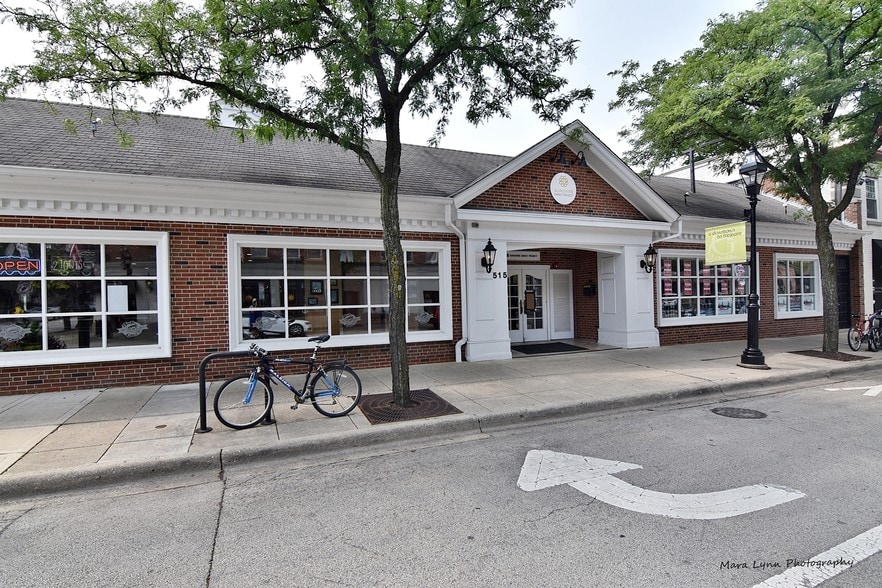 More Photos Of 515 Crescent Blvd, Glen Ellyn Freestanding For Lease