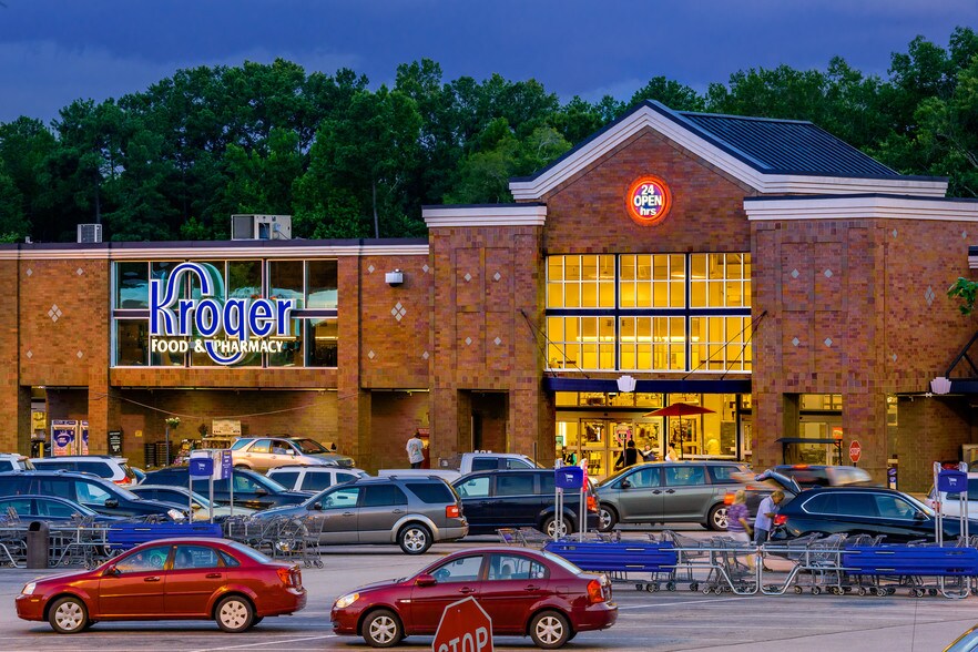 More Photos Of 7467 St. Andrews Rd, Irmo Unknown For Lease