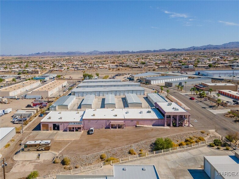More Photos Of 1055 Empire Dr, Lake Havasu City Distribution For Lease