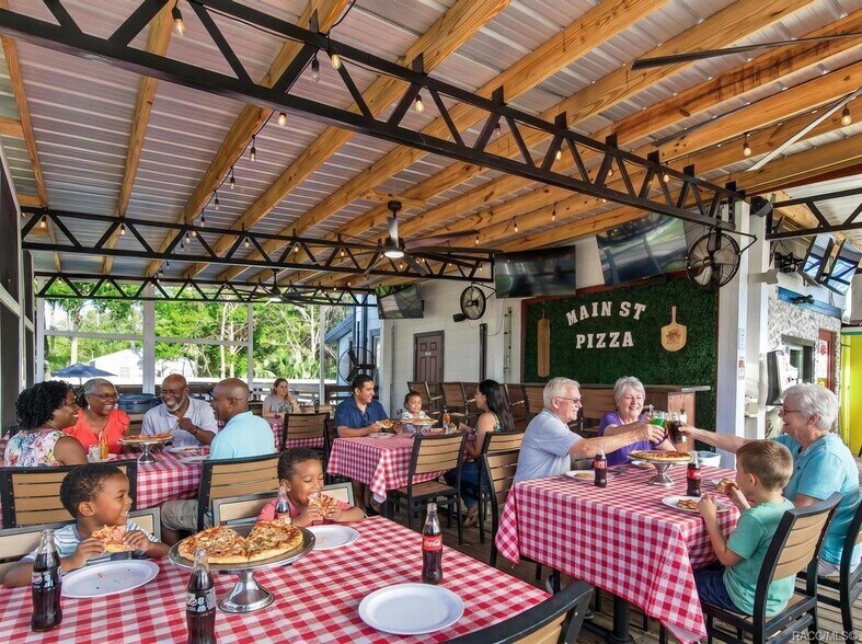 More Photos Of 125 N Main St, Hastings Restaurant For Sale