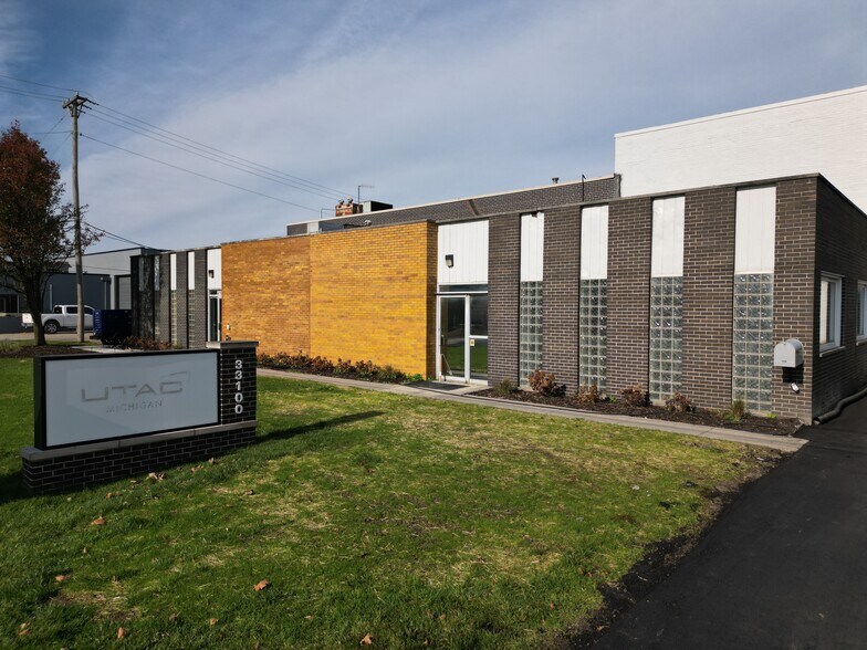 More Photos Of 33100 Capitol St, Livonia Manufacturing For Lease