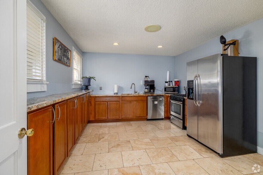 More Photos Of 503 Terry St, Longmont Unknown For Sale